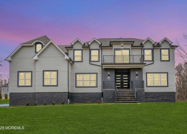 Property at 131 Dutch Rd Unit B, East Brunswick, NJ 08816, 6 beds, 4.5 baths