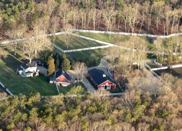 Property at 24 Squankum Rd, Colts Neck, NJ 07722, 3 beds, 1 bath
