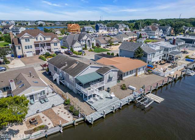 Property at 96 Sandy Point Dr, Brick, NJ 08723, 3 beds, 2.5 baths