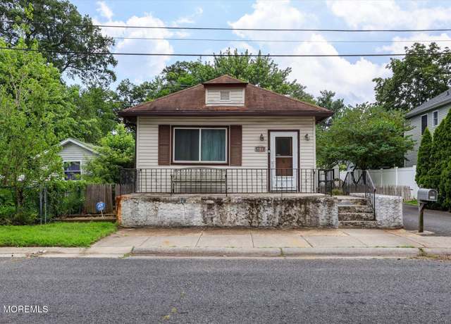 Property at 224 Walling Pl, North Middletown, NJ 07748, 3 beds, 2 baths