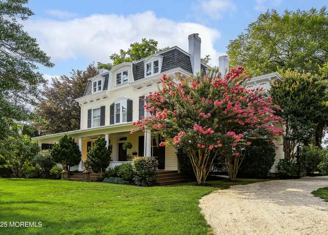 Property at 450 Sycamore Ave, Shrewsbury Boro, NJ 07702, 5 beds, 4.5 baths
