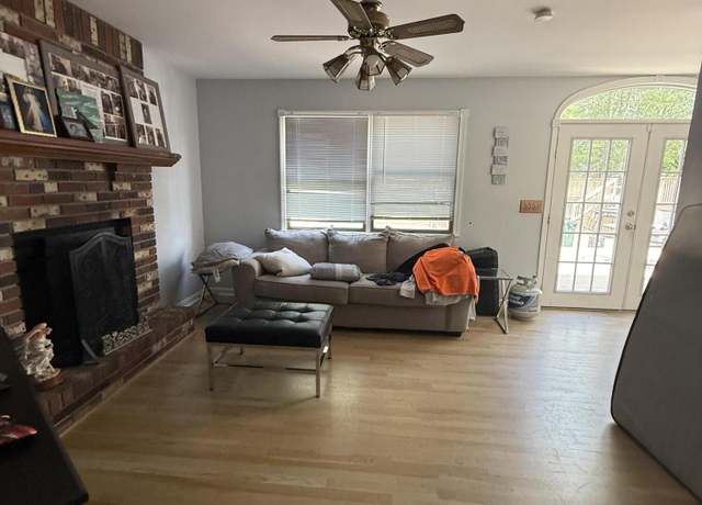 Property at 347 Trenton Ave N, Bayville, NJ 08721, 4 beds, 2 baths