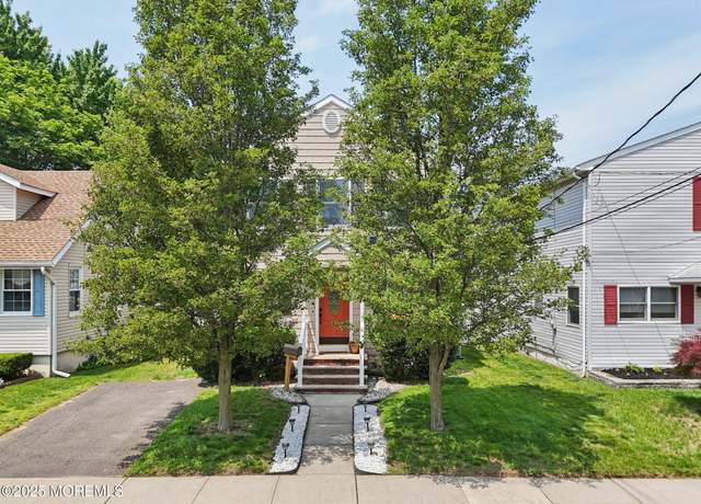 Property at 98 Washington St, Keyport, NJ 07735, 2 beds, 1.5 baths