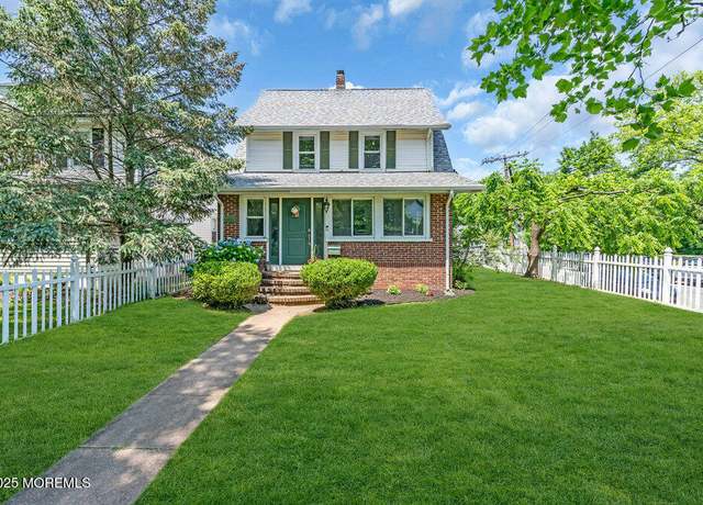 Property at 208 E Bergen Pl, Red Bank, NJ 07701, 3 beds, 2 baths