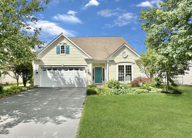 Property at 26 Aberdeen Ln, Manchester, NJ 08759, 2 beds, 2 baths
