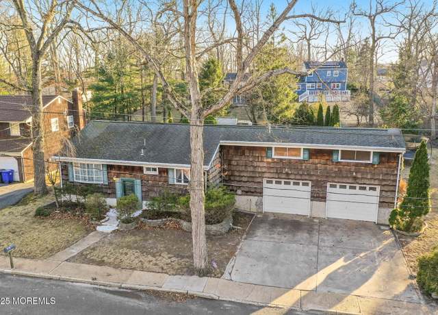 Property at 96 Hilbert Pkwy, Eatontown, NJ 07724, 3 beds, 2 baths