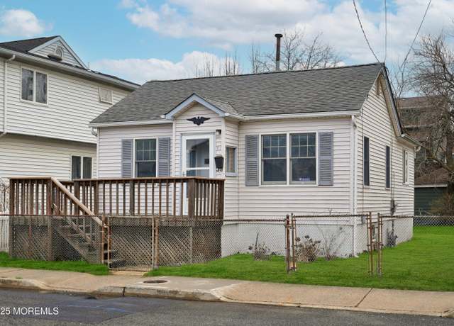Property at 61 Snug Harbor Ave, Highlands, NJ 07732, 2 beds, 1 bath