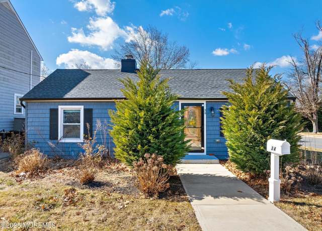 Property at 34 Forrest Ave, Rumson, NJ 07760, 4 beds, 3 baths