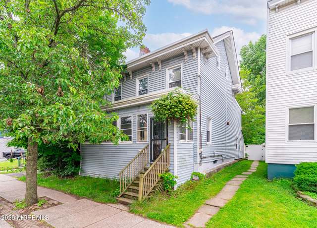 Property at 137 Seabreeze Way, Keansburg, NJ 07734, 3 beds, 2 baths