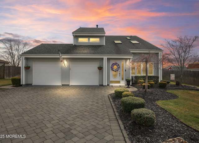 Property at 20 Emory St, Howell, NJ 07731, 4 beds, 1.5 baths