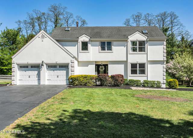 Property at 20 Longview Dr, Colts Neck, NJ 07722, 4 beds, 3.5 baths