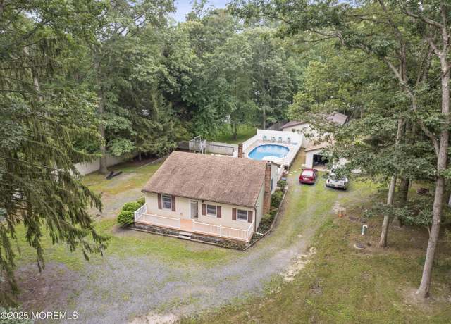 Property at 342 Colts Neck Rd, Farmingdale, NJ 07727, 3 beds, 2 baths