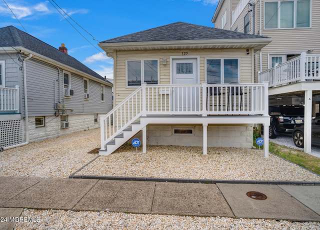Property at 125 Franklin Ave, Seaside Heights, NJ 08751, 3 beds, 1 bath