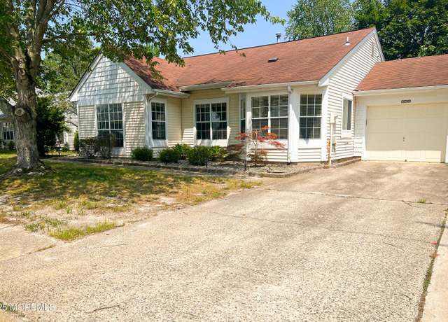 Property at 1047A Buckingham Dr, Manchester, NJ 08759, 2 beds, 2 baths