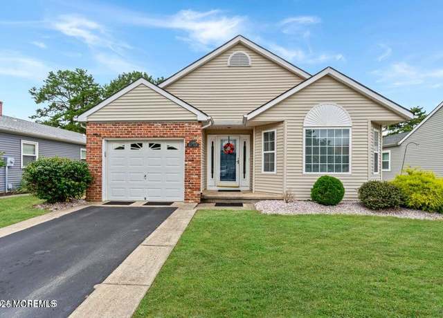 Property at 59 Trent Dr, Toms River, NJ 08757, 2 beds, 2 baths