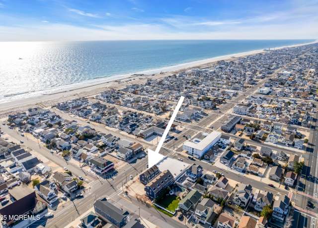 Property at 1900 Grand Central #3, Lavallette, NJ 08735, 3 beds, 2.5 baths