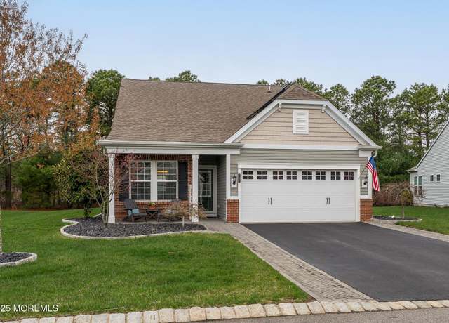 Property at 3 Gainsborough Ln, Manchester, NJ 08759, 2 beds, 2 baths