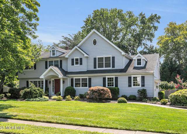 Property at 11 Mayflower Dr, Middletown, NJ 07748, 4 beds, 3.5 baths