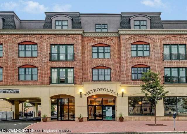 Property at 23 Wallace St #207, Red Bank, NJ 07701, 2 beds, 2.5 baths