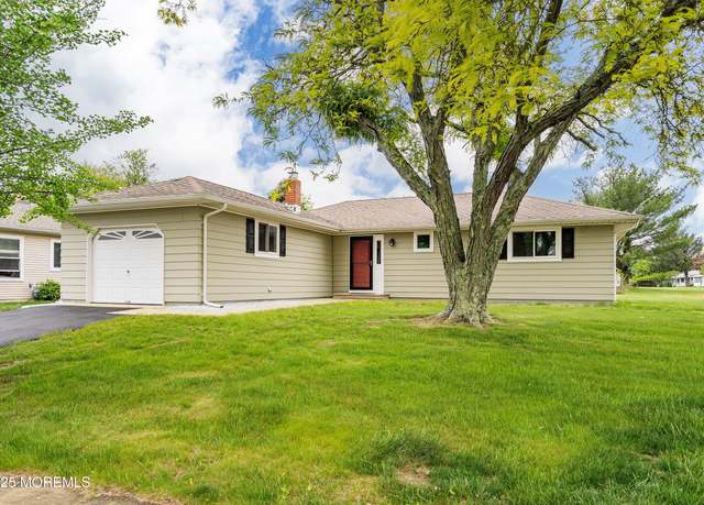 Property at 97 Liberta Dr, Toms River, NJ 08757, 2 beds, 2 baths