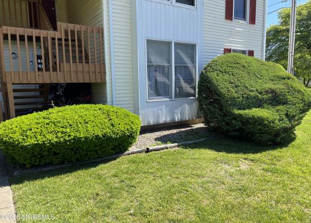 Property at 1212 Beaver Dam Rd #15, Point Pleasant, NJ 08742, 2 beds, 1 bath