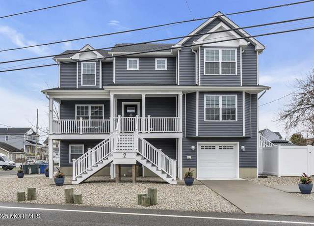 Property at 2 Shore Pine Dr, Brick, NJ 08723, 3 beds, 2.5 baths