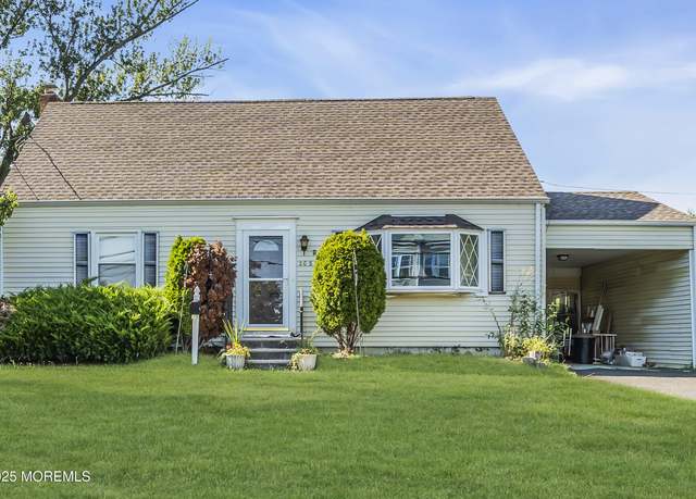 Property at 208-212 Cliffwood Ave, Cliffwood, NJ 07721, 4 beds, 2 baths