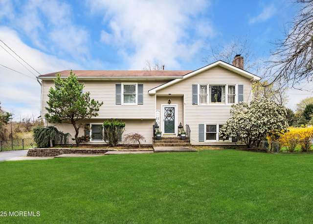 Property at 2703 Woolley Rd, Wall, NJ 07719, 3 beds, 2.5 baths