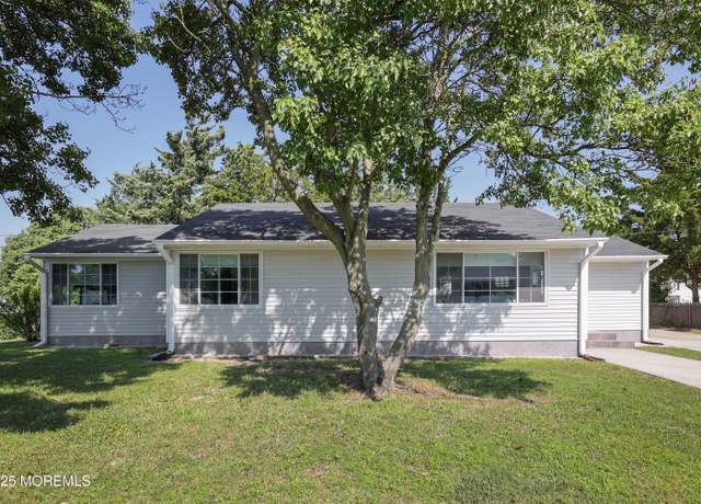 Property at 200 Ceylon Ave, Seaside Heights, NJ 08751, 3 beds, 1 bath