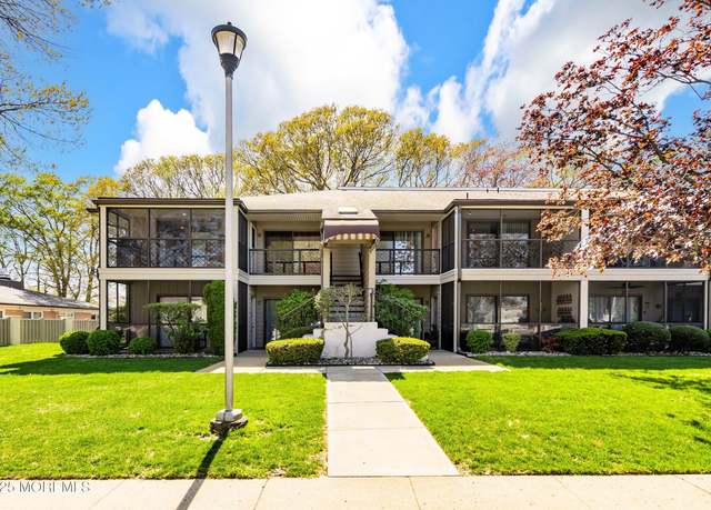 Property at 1501 Hulse Rd #18, Point Pleasant, NJ 08742, 2 beds, 2 baths