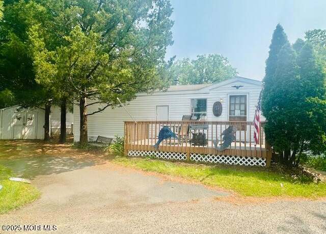 Property at 11 B Trl, Brick, NJ 08724, 1 bed, 1 bath