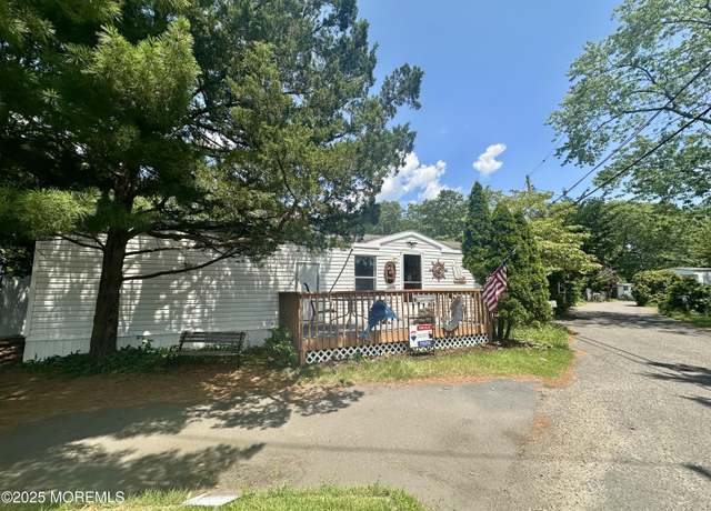 Property at 11 B Trl, Brick, NJ 08724, 1 bed, 1 bath