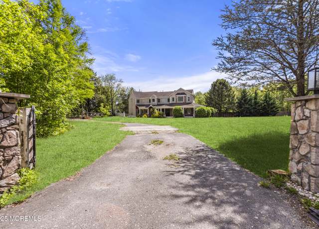 Property at 228 Toms River Rd, Jackson, NJ 08527, 5 beds, 4 baths