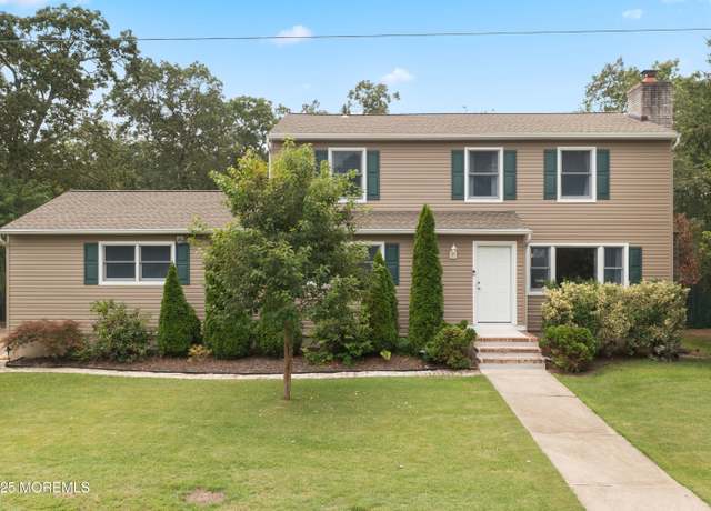 Property at 291 Prospect Dr, Brick, NJ 08724, 4 beds, 2 baths