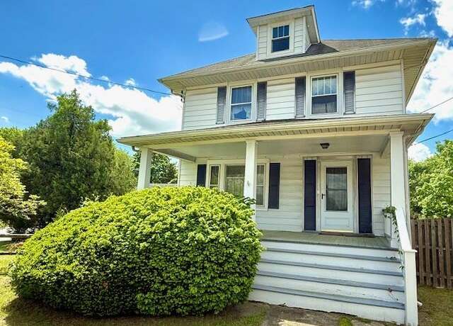 Property at 197 Drum Point Rd, Brick, NJ 08723, 3 beds, 1.5 baths