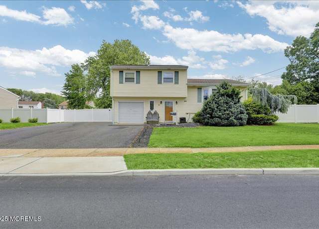 Property at 4 Calt Dr, Hazlet, NJ 07730, 3 beds, 1.5 baths