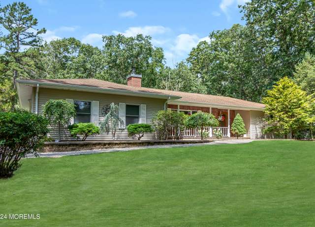 Property at 598 Basso St, Jackson, NJ 08527, 3 beds, 2 baths