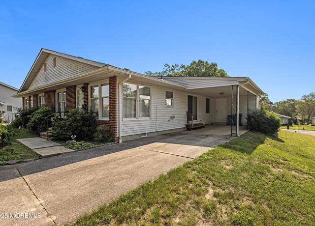 Property at 43 Sycamore Rd Unit B, Manahawkin, NJ 08050, 2 beds, 1 bath