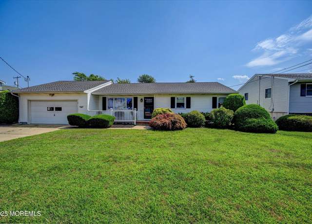 Property at 2222 Riviera Pkwy, Point Pleasant, NJ 08742, 2 beds, 2 baths
