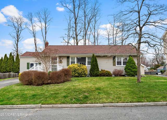 Property at 227 Martin Pl, Middletown, NJ 07748, 3 beds, 1 bath