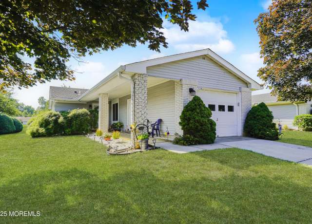 Property at 732 Ralston Plz Unit 732A, Monroe, NJ 08831, 2 beds, 2 baths