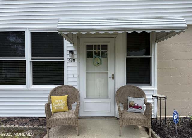 Property at 68 D Kennedy Dr, Whiting, NJ 08759, 1 bed, 1 bath