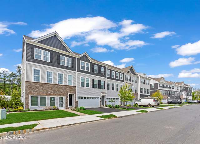 Property at 6 Wembley Way, Tinton Falls, NJ 07753, 3 beds, 2.5 baths