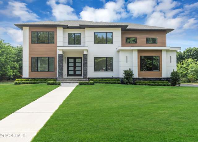Property at 1021 Bal Harbor Dr, Toms River, NJ 08755, 6 beds, 3.5 baths