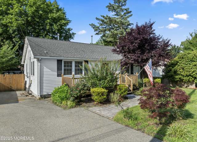 Property at 769 Acorn Dr, Brick, NJ 08723, 3 beds, 1 bath