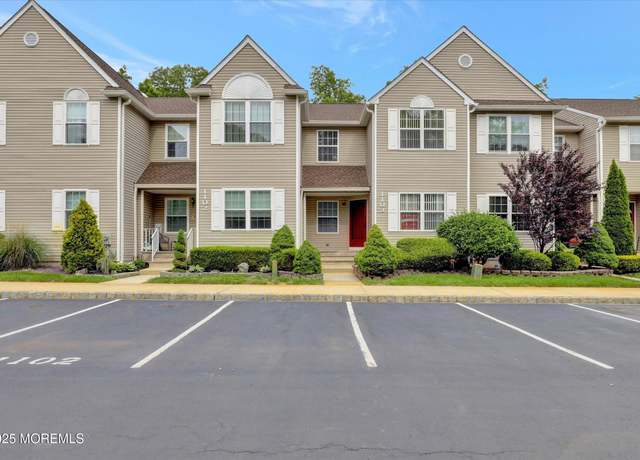 Property at 1103 Creamery Ct, Freehold, NJ 07728, 3 beds, 2.5 baths