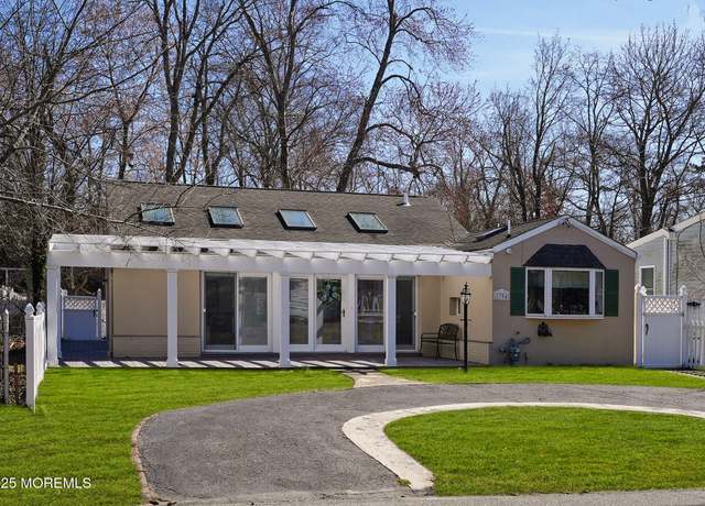 Property at 1704 Clinton Ave, Wall, NJ 07719, 3 beds, 1.5 baths