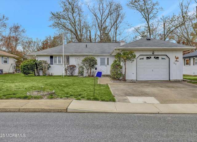 Property at 93 Barbados Dr S, Toms River, NJ 08757, 2 beds, 2 baths