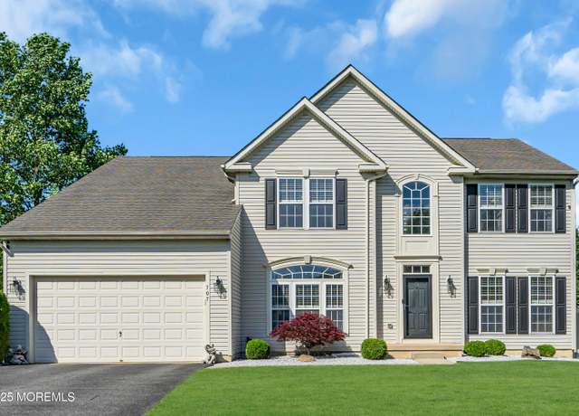Property at 707 Cedar Point Ct, Toms River, NJ 08753, 4 beds, 2.5 baths