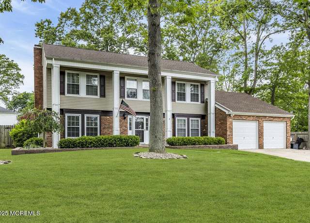 Property at 9 Asheville St, Toms River, NJ 08753, 4 beds, 2.5 baths
